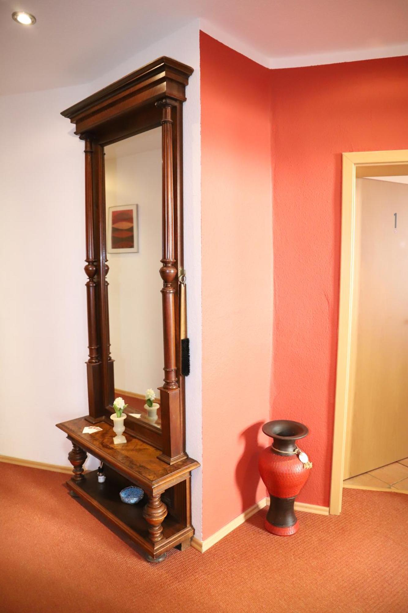 Hotel Aurelia Frankfurt am Main Ngoại thất bức ảnh